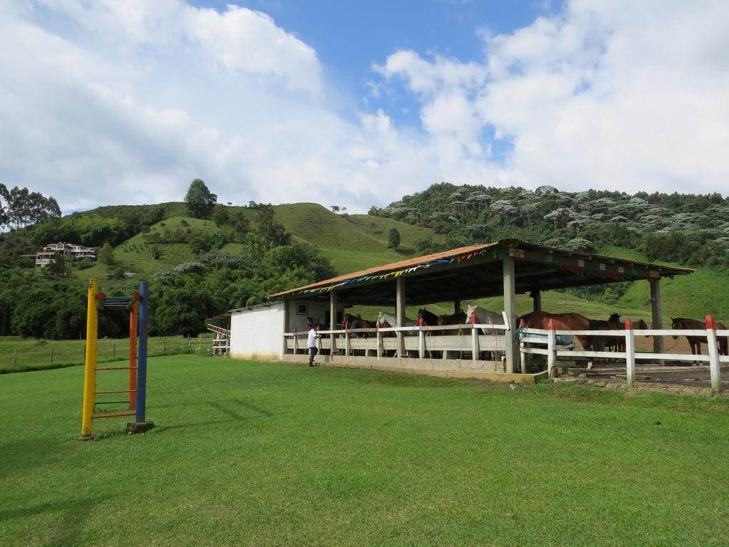 Finca Recreacional Marcelandia Santa Rosa de Cabal Exterior photo